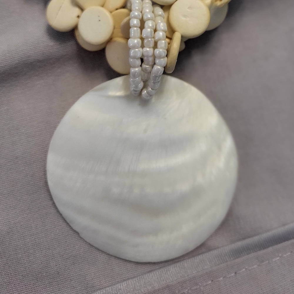 Cute necklace for the summer